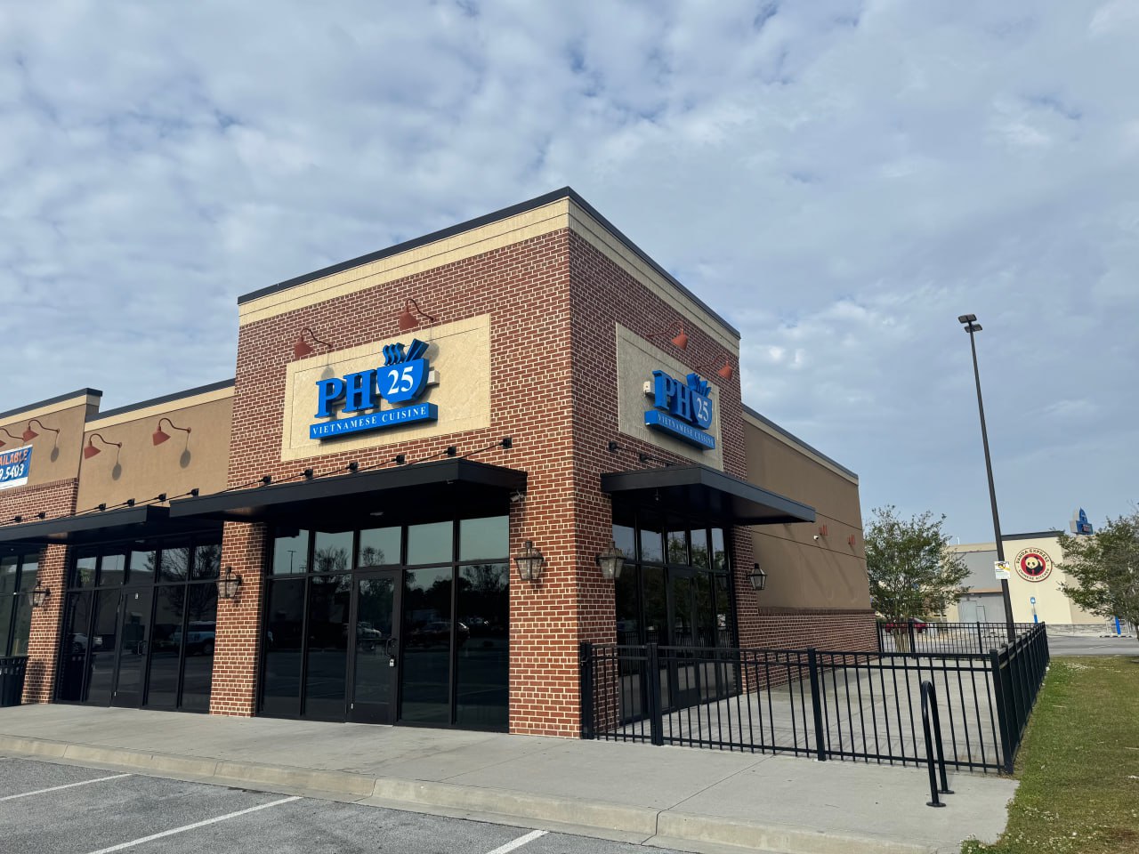 pho25savannah.com location (8)